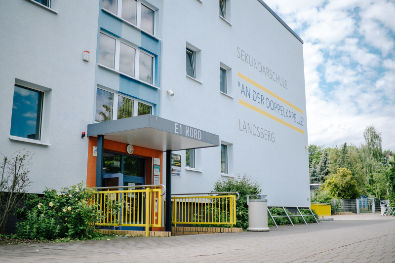 Schule_2206