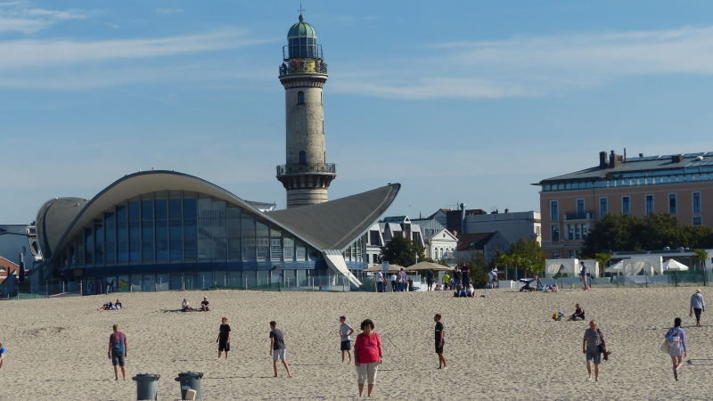 Teepott und Leuchtturm