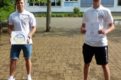 Teilnehmer mit den Anerkennungsurkunden